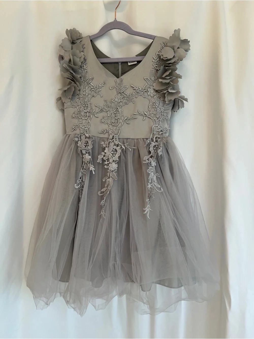 Girls Gray Floral Appliqué Tulle Party Dress
